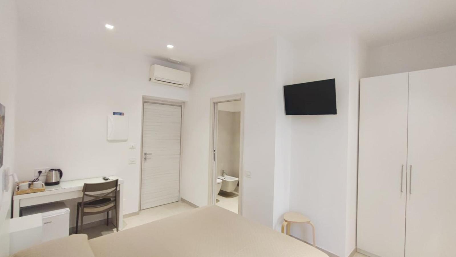 Barby 1 Hotel La Spezia Eksteriør billede